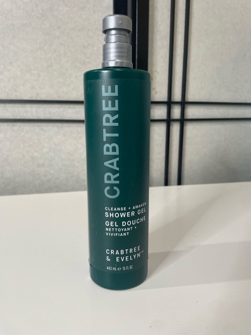 Crabtree & Evelyn Cleanse + Awaken Shower Gel - Deep Green Bottle